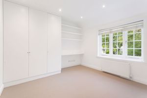 Photo 5- click for photo gallery